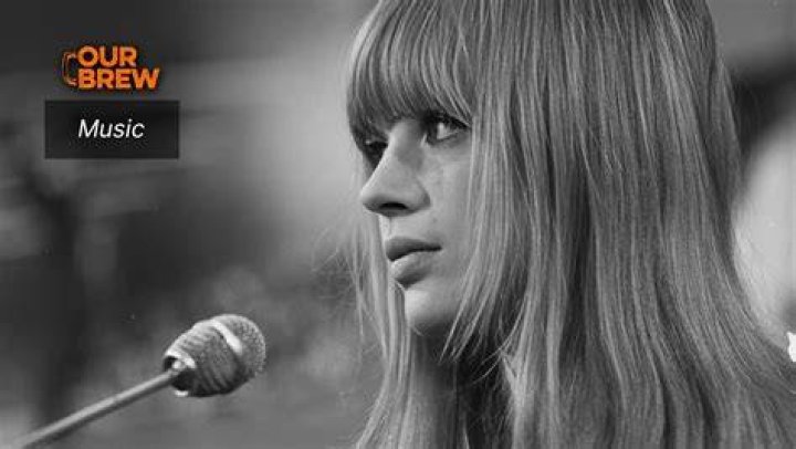 Australian 60s Pop Star Lynne Randell Dies